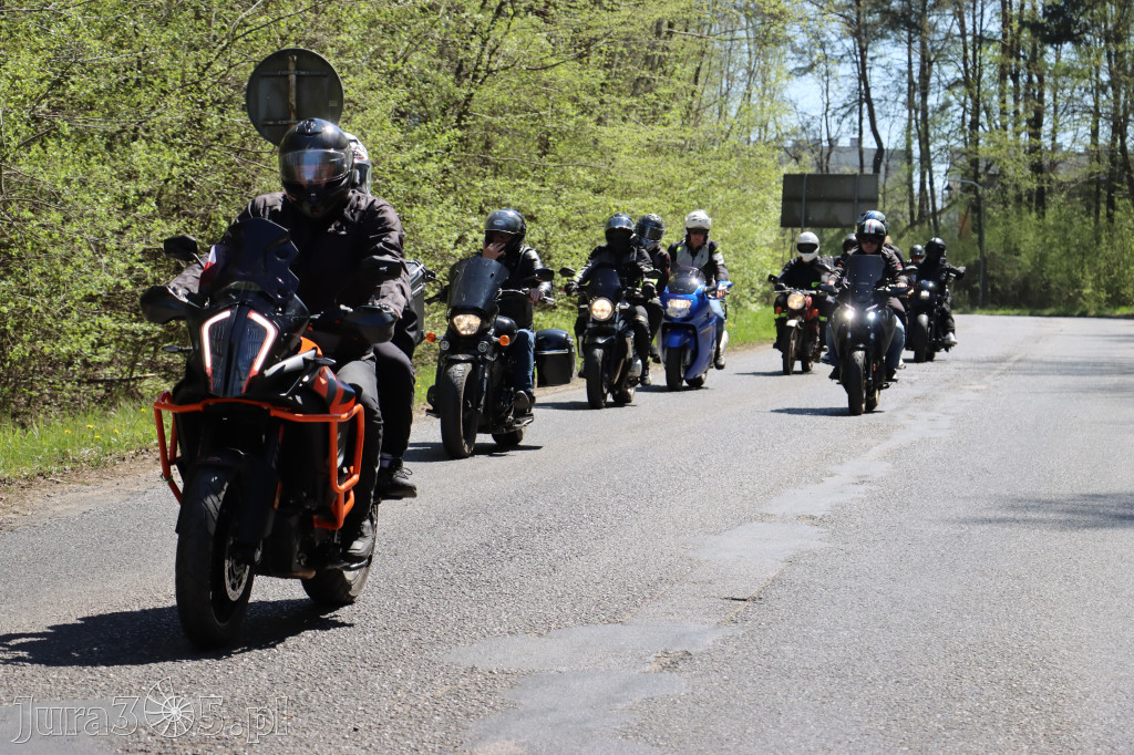 Fotorelacja I: IV Motopiknik w Łazach - parada motocykli