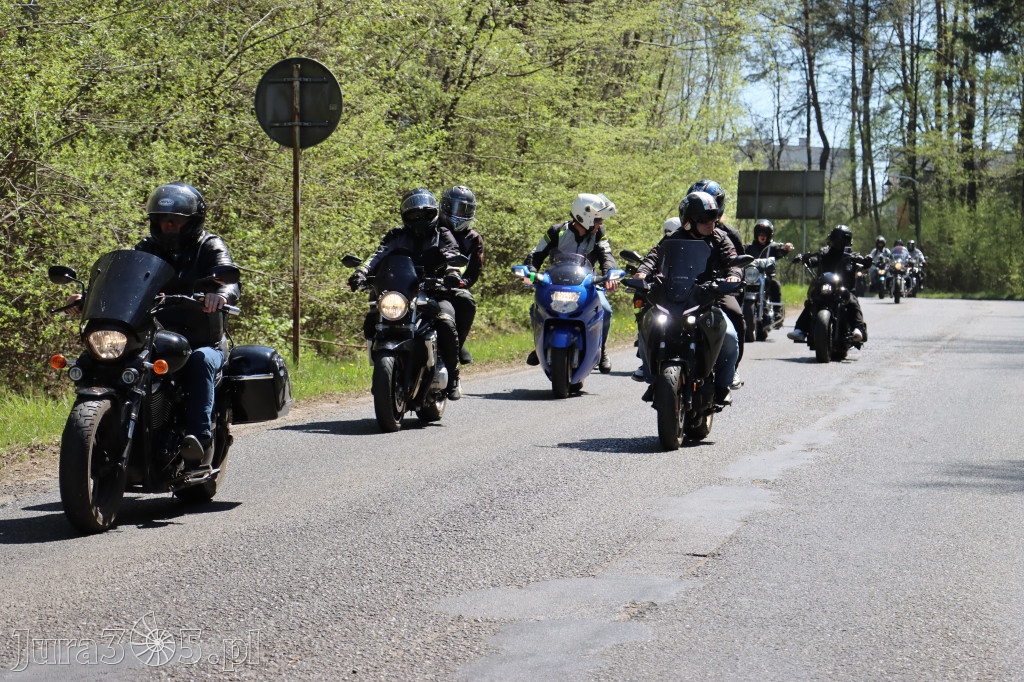 Fotorelacja I: IV Motopiknik w Łazach - parada motocykli