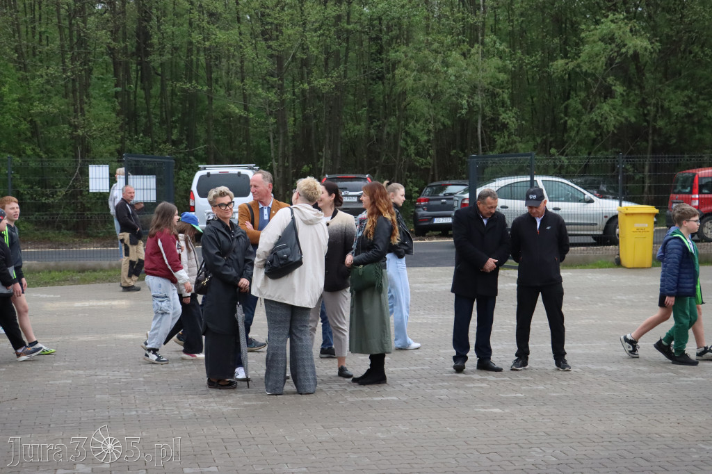 Fotorelacja: Uroczystość otwarcia stadionu miejskiego w Łazach po rewitalizacji