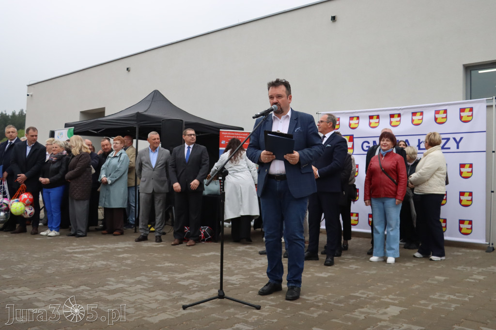 Fotorelacja: Uroczystość otwarcia stadionu miejskiego w Łazach po rewitalizacji