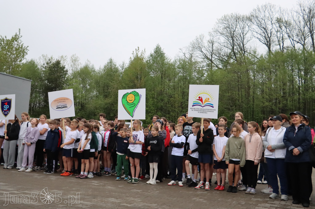 Fotorelacja: Uroczystość otwarcia stadionu miejskiego w Łazach po rewitalizacji