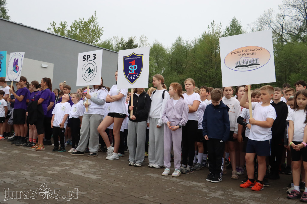 Fotorelacja: Uroczystość otwarcia stadionu miejskiego w Łazach po rewitalizacji