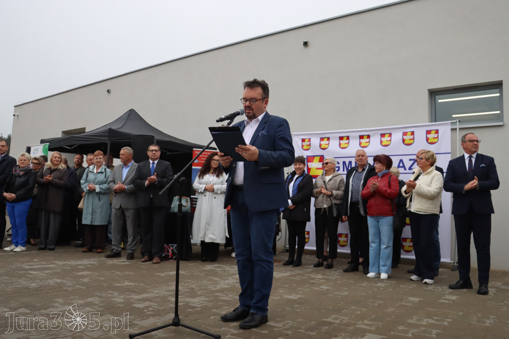 Fotorelacja: Uroczystość otwarcia stadionu miejskiego w Łazach po rewitalizacji