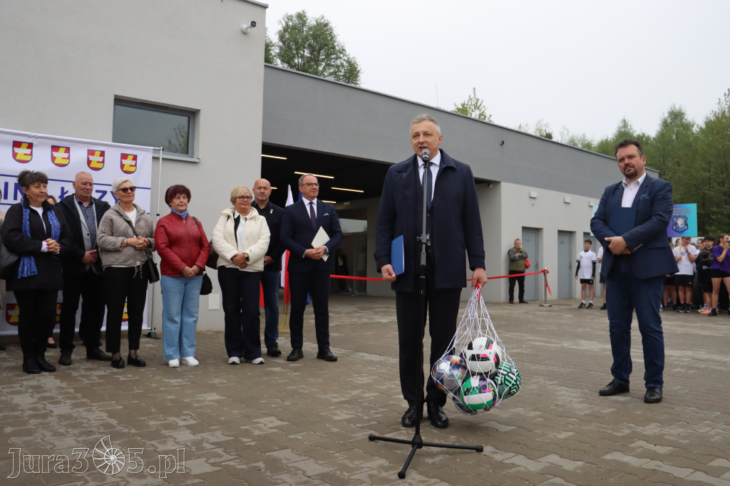 Fotorelacja: Uroczystość otwarcia stadionu miejskiego w Łazach po rewitalizacji