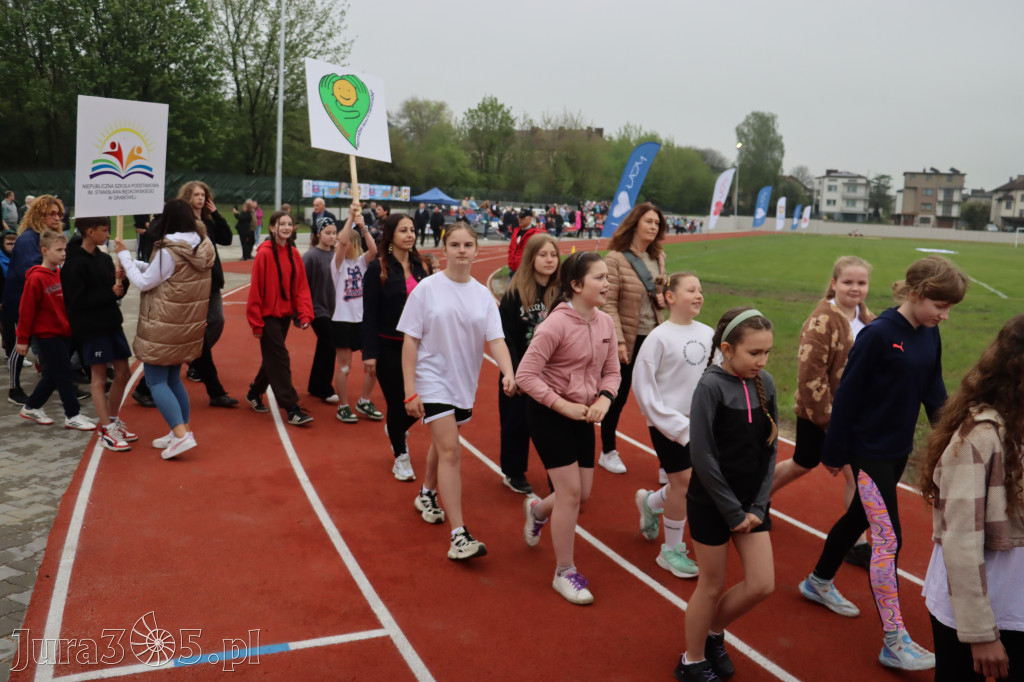Fotorelacja: Uroczystość otwarcia stadionu miejskiego w Łazach po rewitalizacji