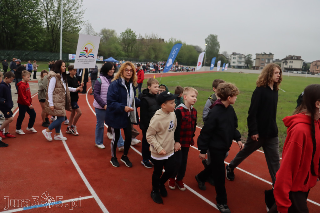 Fotorelacja: Uroczystość otwarcia stadionu miejskiego w Łazach po rewitalizacji