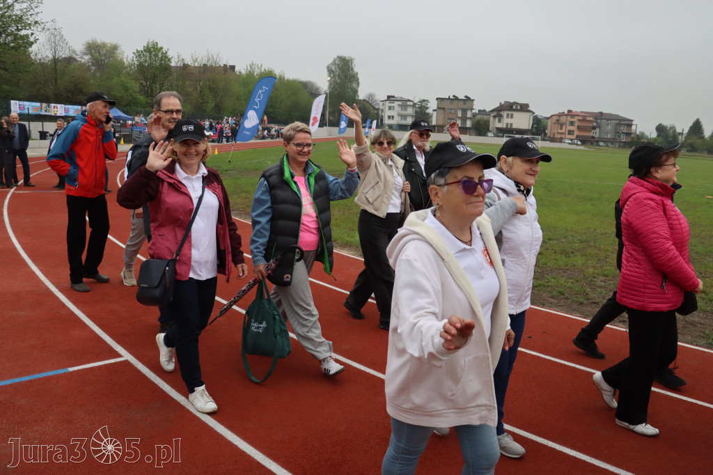 Fotorelacja: Uroczystość otwarcia stadionu miejskiego w Łazach po rewitalizacji