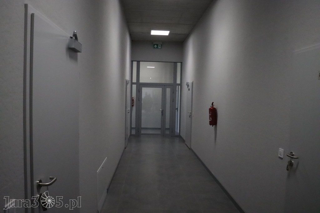 Fotorelacja: Uroczystość otwarcia stadionu miejskiego w Łazach po rewitalizacji