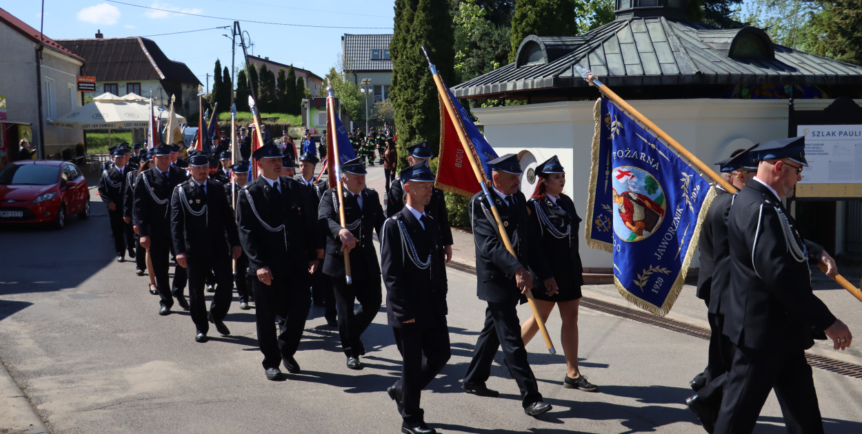 Fotorelacja I: XXVI Pielgrzymka Rodzin Strażackich w Leśniowie