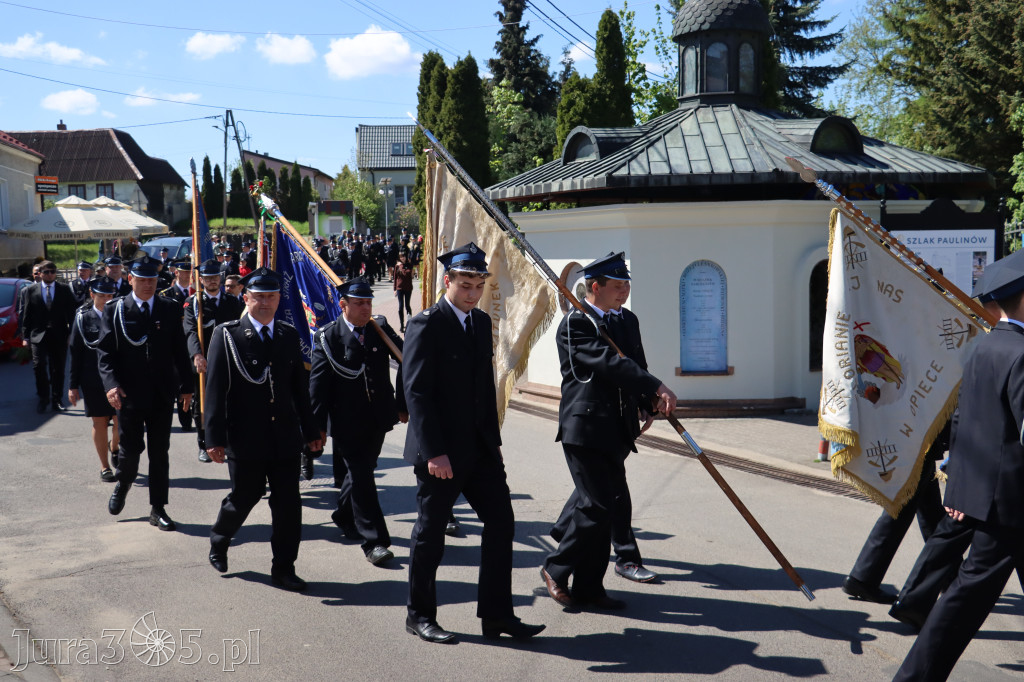 Fotorelacja I: XXVI Pielgrzymka Rodzin Strażackich w Leśniowie