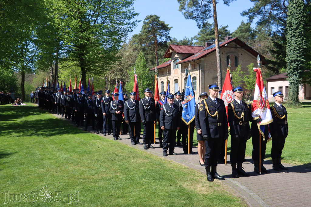 Fotorelacja I: XXVI Pielgrzymka Rodzin Strażackich w Leśniowie