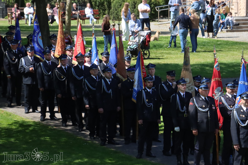 Fotorelacja I: XXVI Pielgrzymka Rodzin Strażackich w Leśniowie
