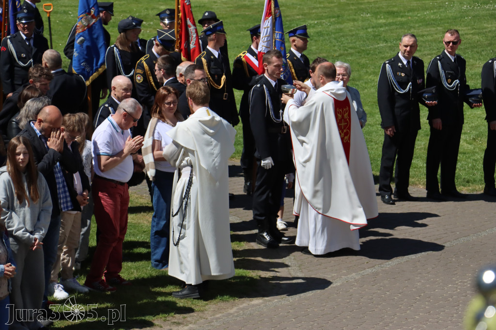 Fotorelacja I: XXVI Pielgrzymka Rodzin Strażackich w Leśniowie