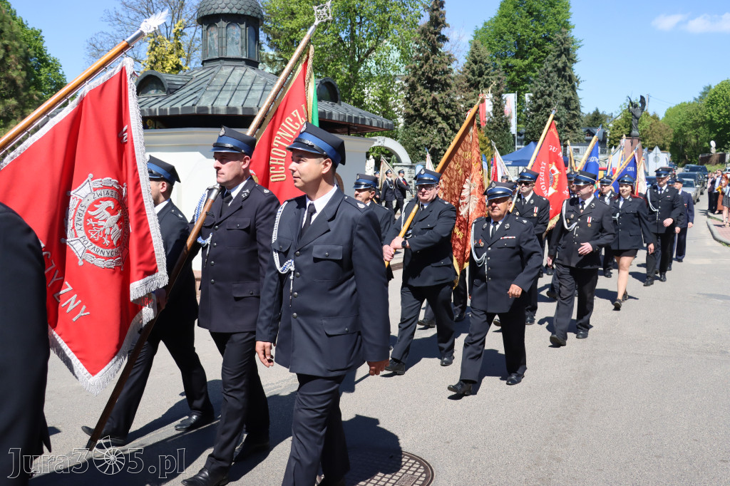 Fotorelacja II: XXVI Pielgrzymka Rodzin Strażackich w Leśniowie
