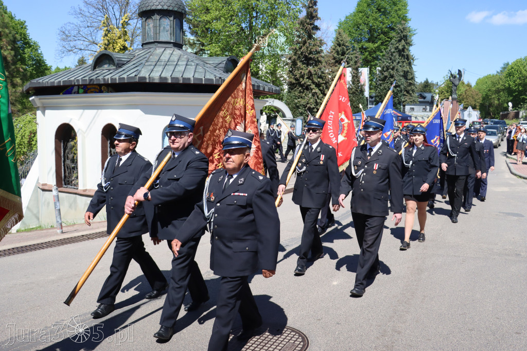 Fotorelacja II: XXVI Pielgrzymka Rodzin Strażackich w Leśniowie