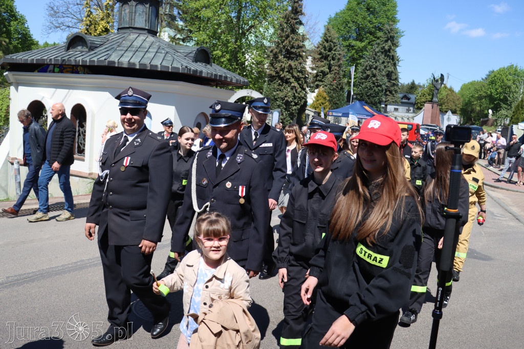Fotorelacja II: XXVI Pielgrzymka Rodzin Strażackich w Leśniowie