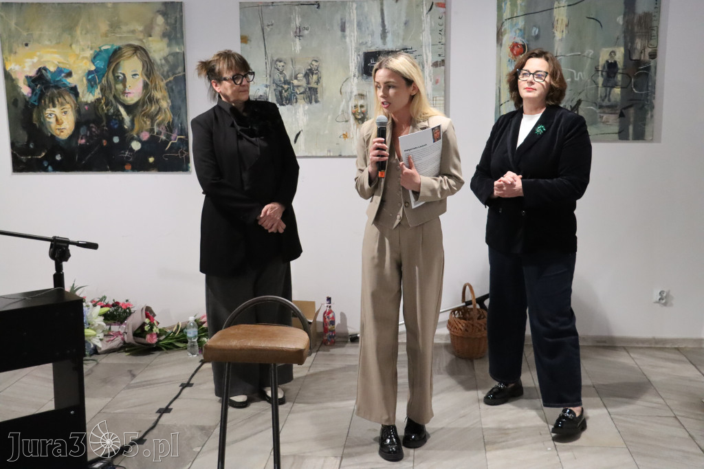 Fotorelacja: Wernisaż wystawy Małgorzaty Lazarek w MOK Zawiercie