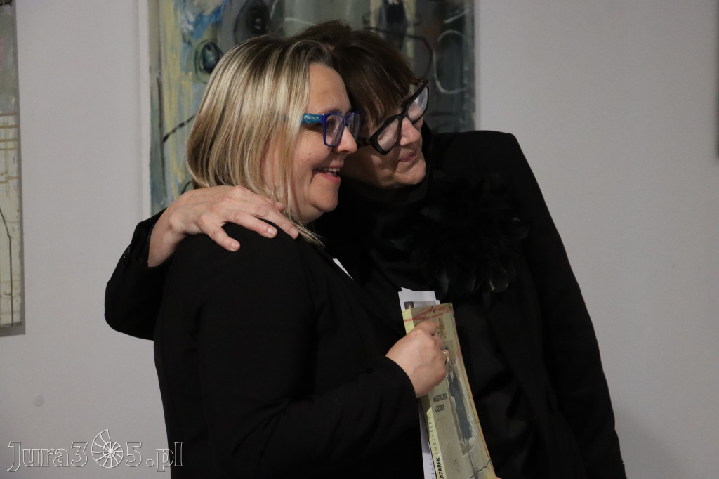 Fotorelacja: Wernisaż wystawy Małgorzaty Lazarek w MOK Zawiercie