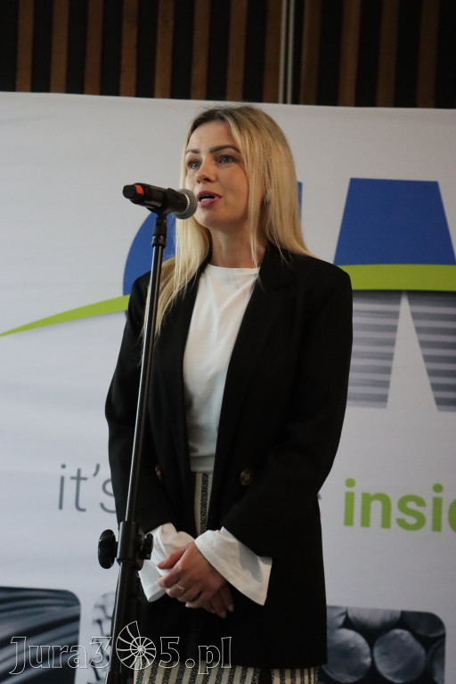 Fotorelacja: „Lato na propsie” - wernisaż wystawy w MOK Zawiercie