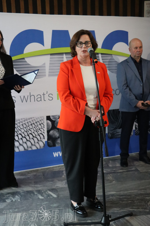 Fotorelacja: „Lato na propsie” - wernisaż wystawy w MOK Zawiercie