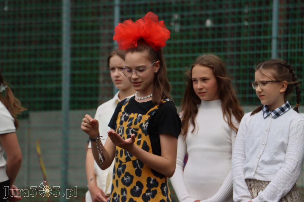 Fotorelacja: FESTYN RODZINNY zorganizowany przez Szkołę Podstawową w Żarkach Letnisku