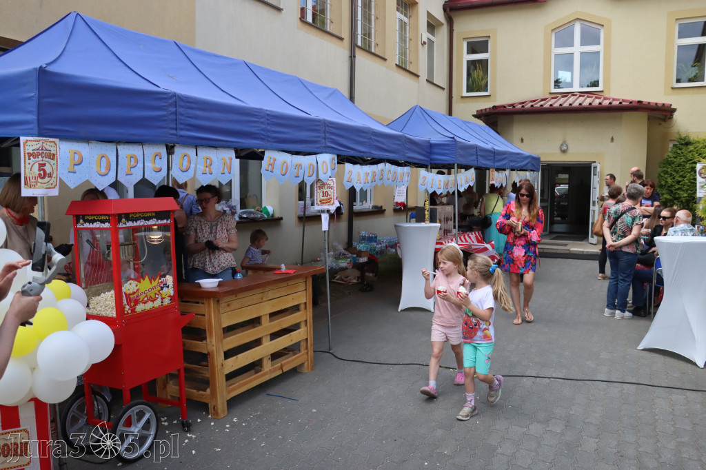 Fotorelacja: FESTYN RODZINNY zorganizowany przez Szkołę Podstawową w Żarkach Letnisku
