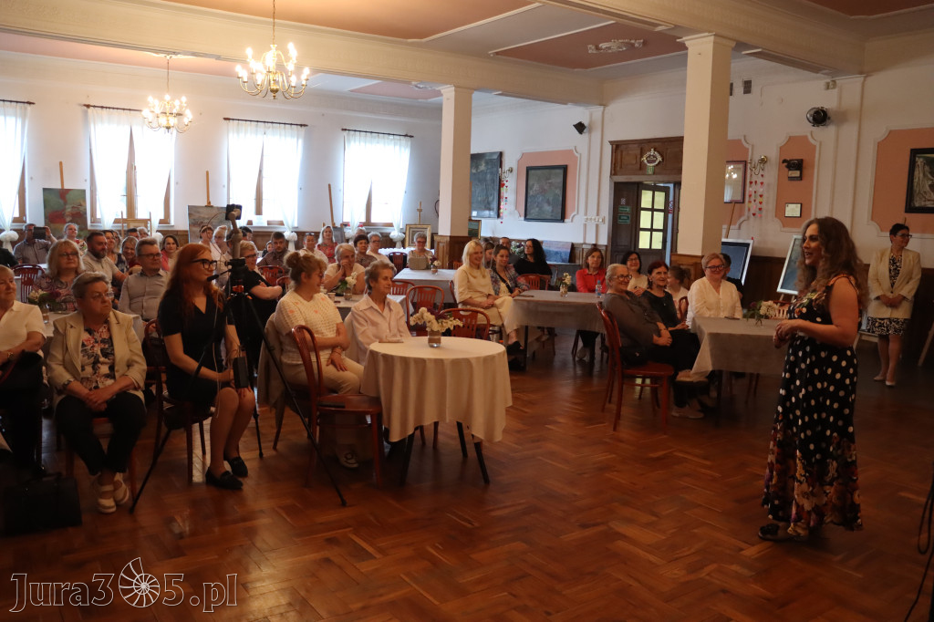 Fotorelacja: Koncert Nie tylko dla Mam w Pałacyku nad Wartą w Zawierciu Kromołowie