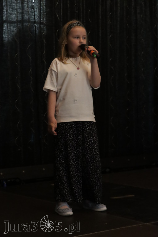 Fotorelacja: Koncert Nie tylko dla Mam w Pałacyku nad Wartą w Zawierciu Kromołowie
