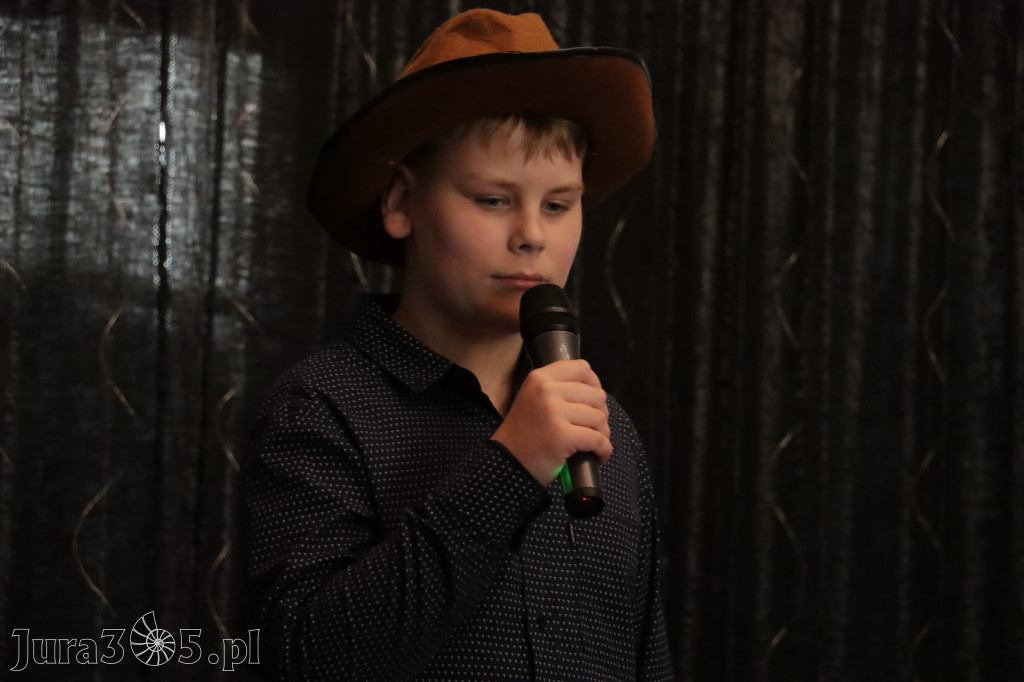 Fotorelacja: Koncert Nie tylko dla Mam w Pałacyku nad Wartą w Zawierciu Kromołowie