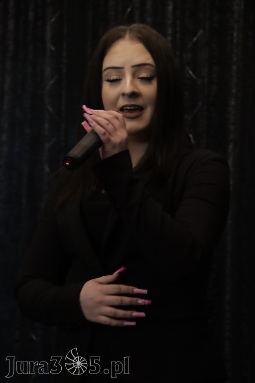 Fotorelacja: Koncert Nie tylko dla Mam w Pałacyku nad Wartą w Zawierciu Kromołowie