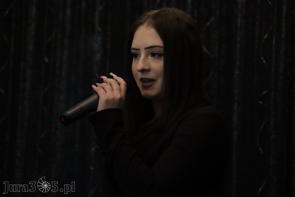 Fotorelacja: Koncert Nie tylko dla Mam w Pałacyku nad Wartą w Zawierciu Kromołowie