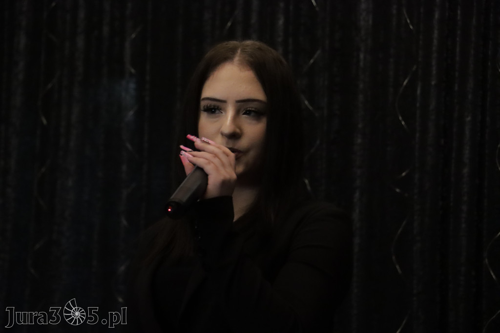 Fotorelacja: Koncert Nie tylko dla Mam w Pałacyku nad Wartą w Zawierciu Kromołowie