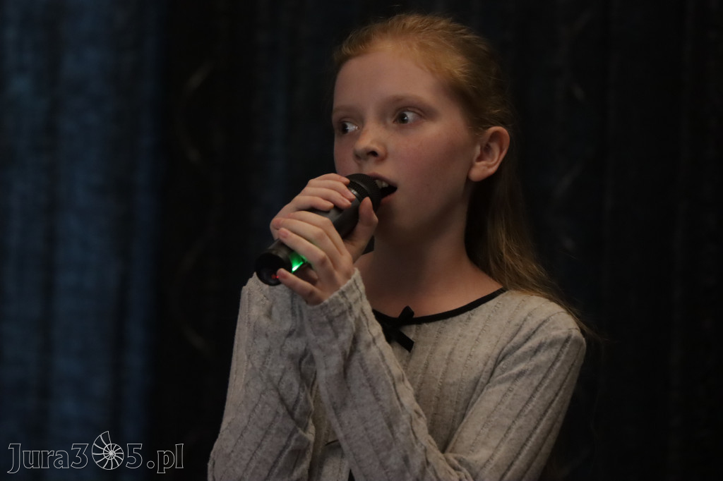 Fotorelacja: Koncert Nie tylko dla Mam w Pałacyku nad Wartą w Zawierciu Kromołowie