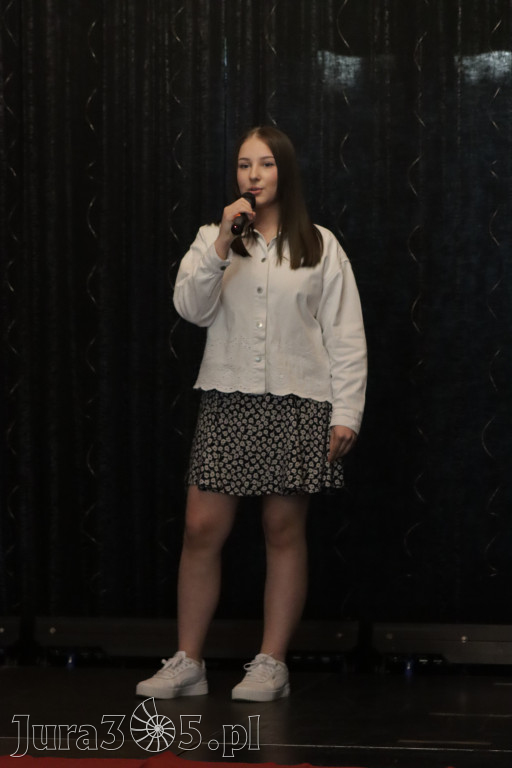Fotorelacja: Koncert Nie tylko dla Mam w Pałacyku nad Wartą w Zawierciu Kromołowie