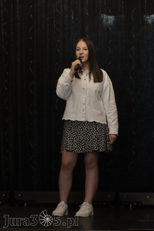 Fotorelacja: Koncert Nie tylko dla Mam w Pałacyku nad Wartą w Zawierciu Kromołowie