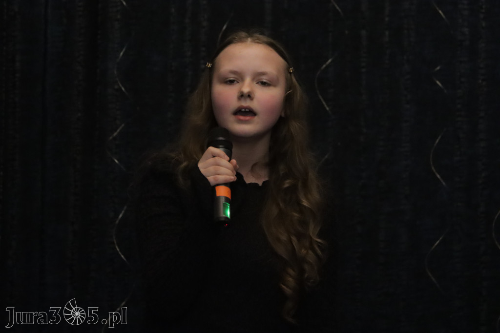 Fotorelacja: Koncert Nie tylko dla Mam w Pałacyku nad Wartą w Zawierciu Kromołowie