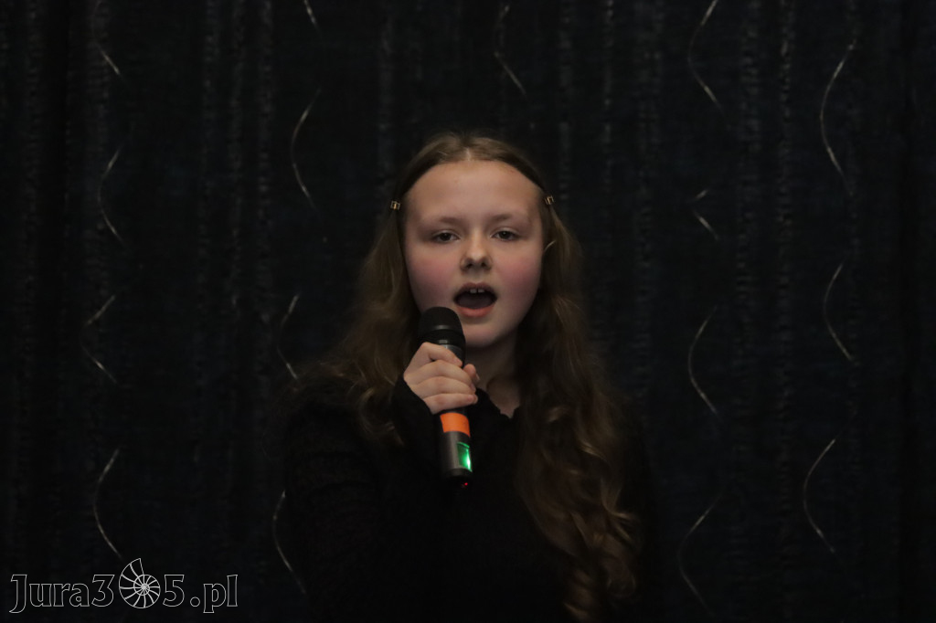 Fotorelacja: Koncert Nie tylko dla Mam w Pałacyku nad Wartą w Zawierciu Kromołowie