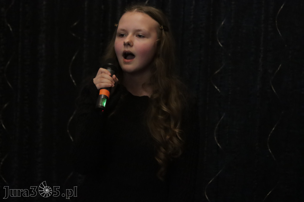 Fotorelacja: Koncert Nie tylko dla Mam w Pałacyku nad Wartą w Zawierciu Kromołowie