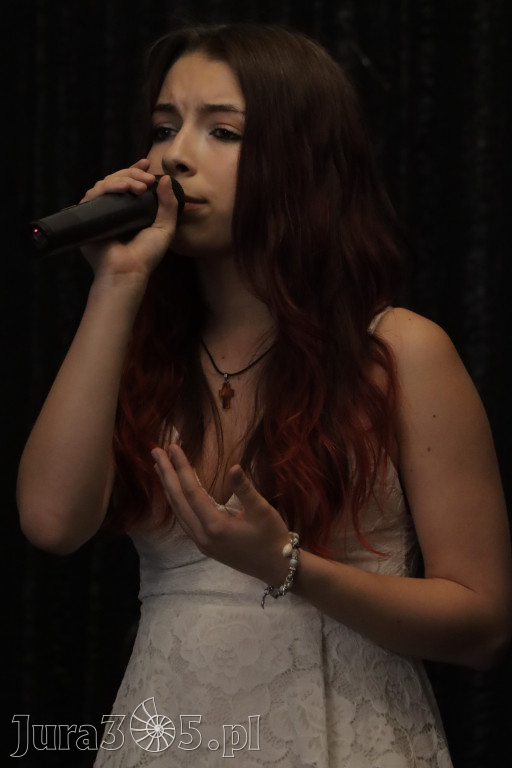 Fotorelacja: Koncert Nie tylko dla Mam w Pałacyku nad Wartą w Zawierciu Kromołowie
