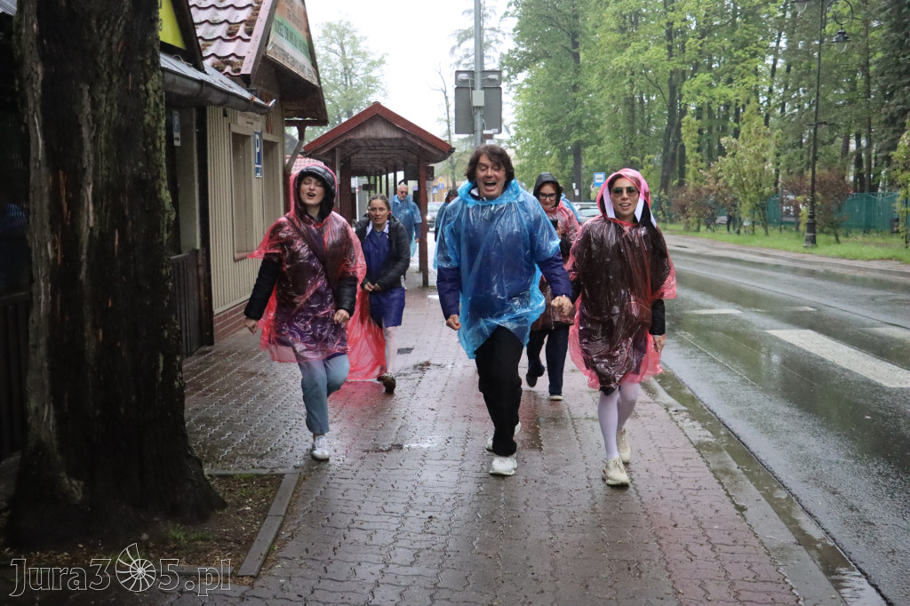 Fotorelacja: Wycieczka do Szczawnicy - Przedstawienie charytatywne 2026 w Myszkowie