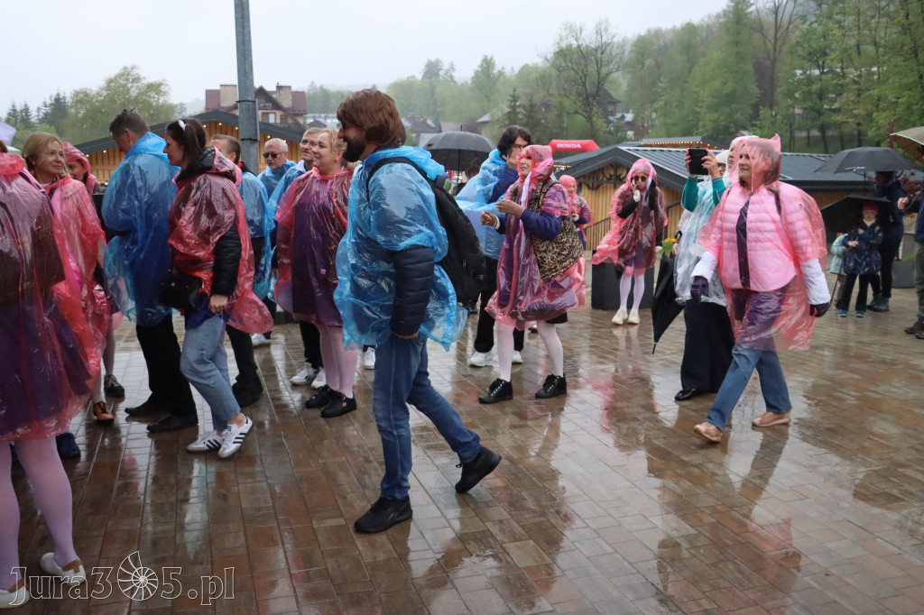 Fotorelacja: Wycieczka do Szczawnicy - Przedstawienie charytatywne 2026 w Myszkowie