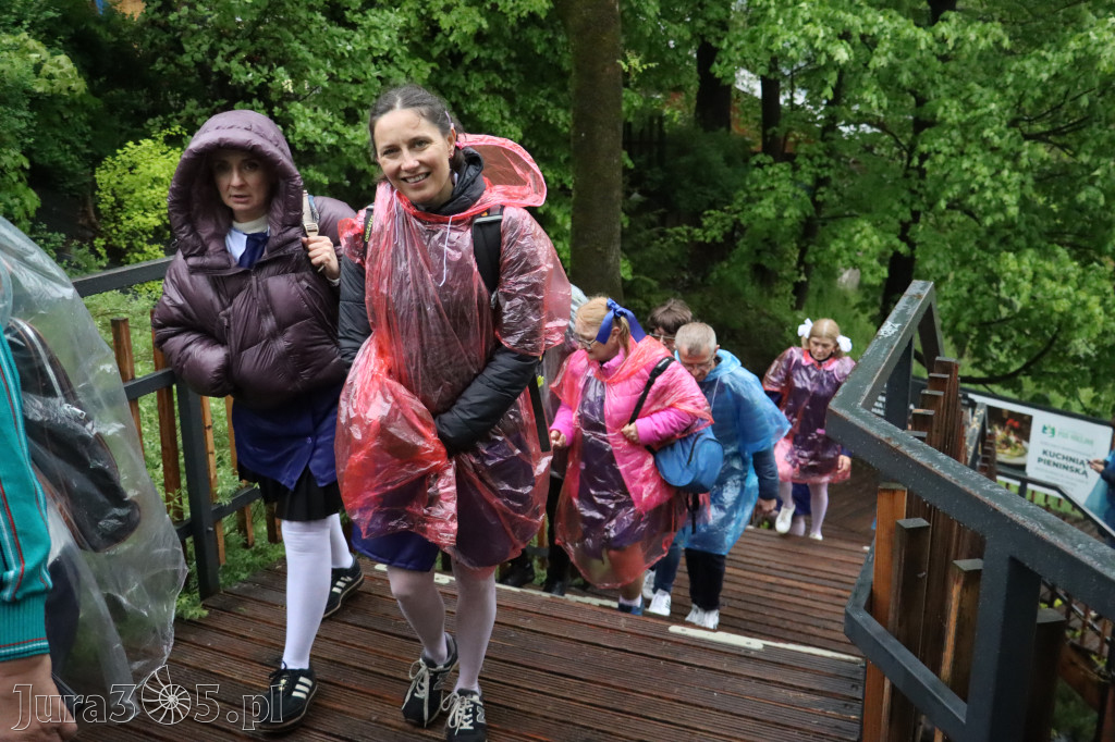Fotorelacja: Wycieczka do Szczawnicy - Przedstawienie charytatywne 2026 w Myszkowie