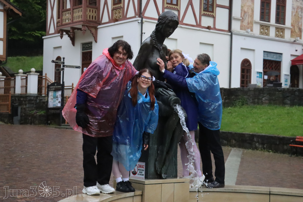 Fotorelacja: Wycieczka do Szczawnicy - Przedstawienie charytatywne 2026 w Myszkowie
