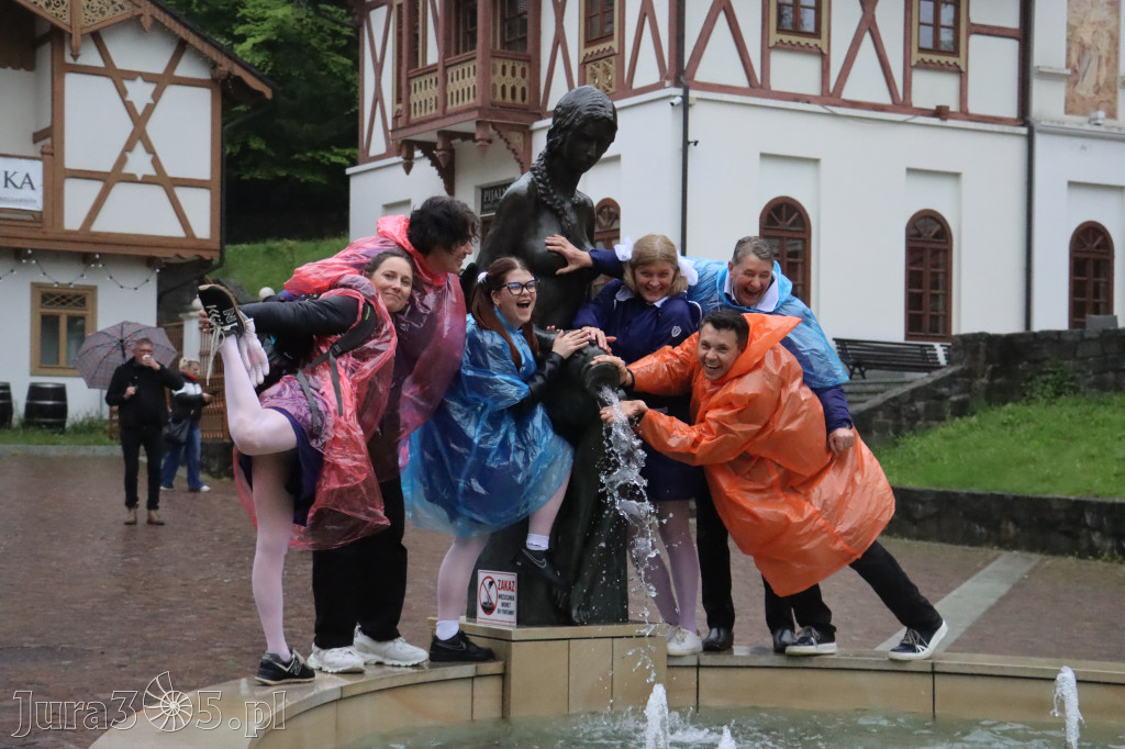 Fotorelacja: Wycieczka do Szczawnicy - Przedstawienie charytatywne 2026 w Myszkowie