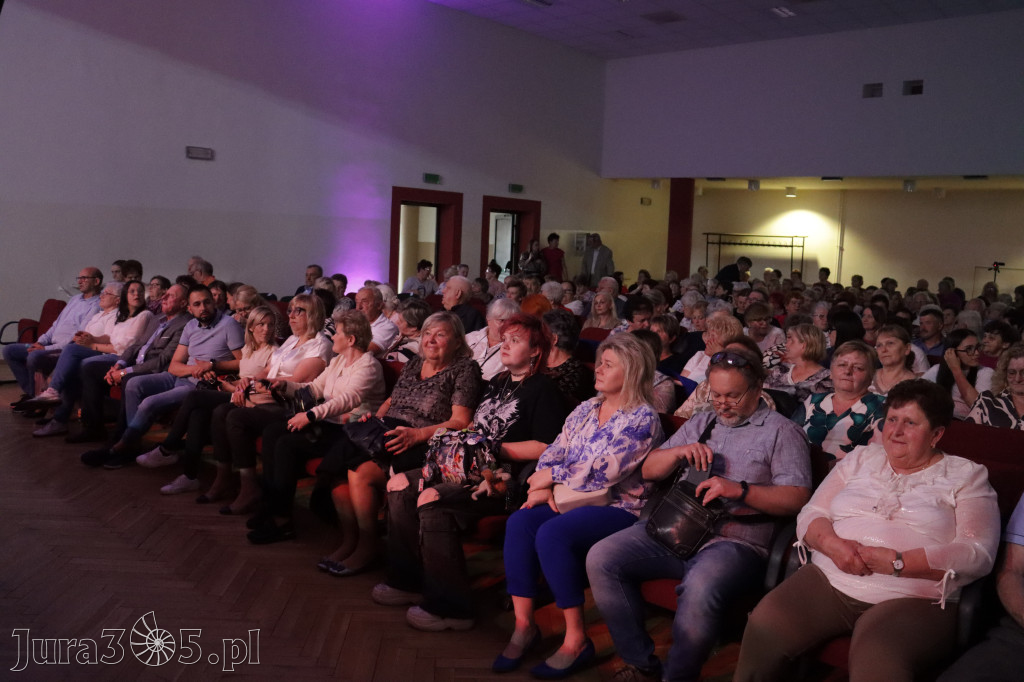 Fotorelacja: Koncert MUZYCZNY BUKIET DLA MAMY w Koziegłowach