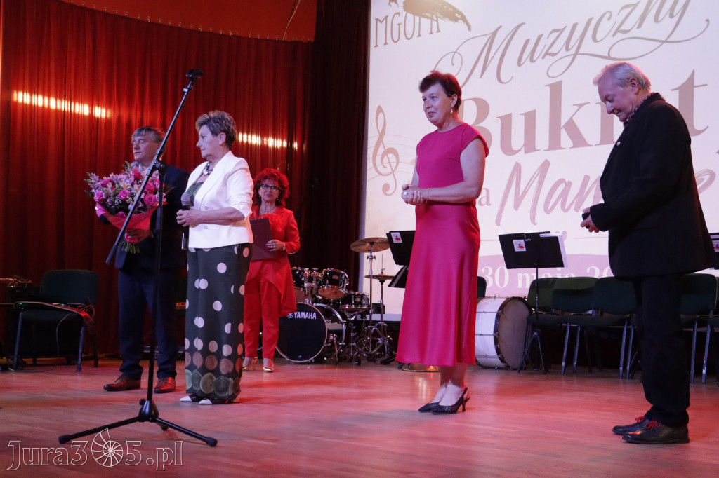 Fotorelacja: Koncert MUZYCZNY BUKIET DLA MAMY w Koziegłowach