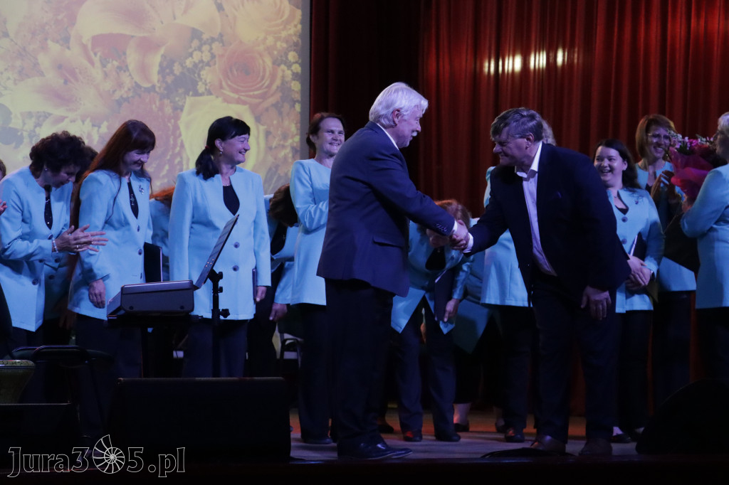 Fotorelacja: Koncert MUZYCZNY BUKIET DLA MAMY w Koziegłowach