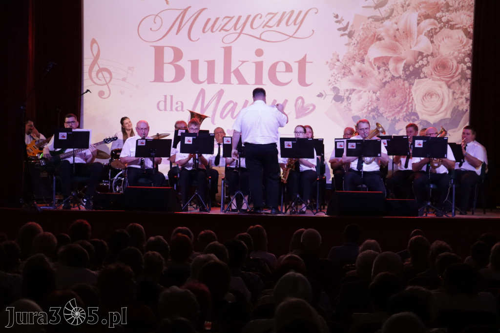 Fotorelacja: Koncert MUZYCZNY BUKIET DLA MAMY w Koziegłowach