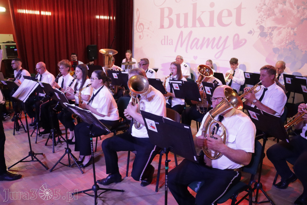 Fotorelacja: Koncert MUZYCZNY BUKIET DLA MAMY w Koziegłowach