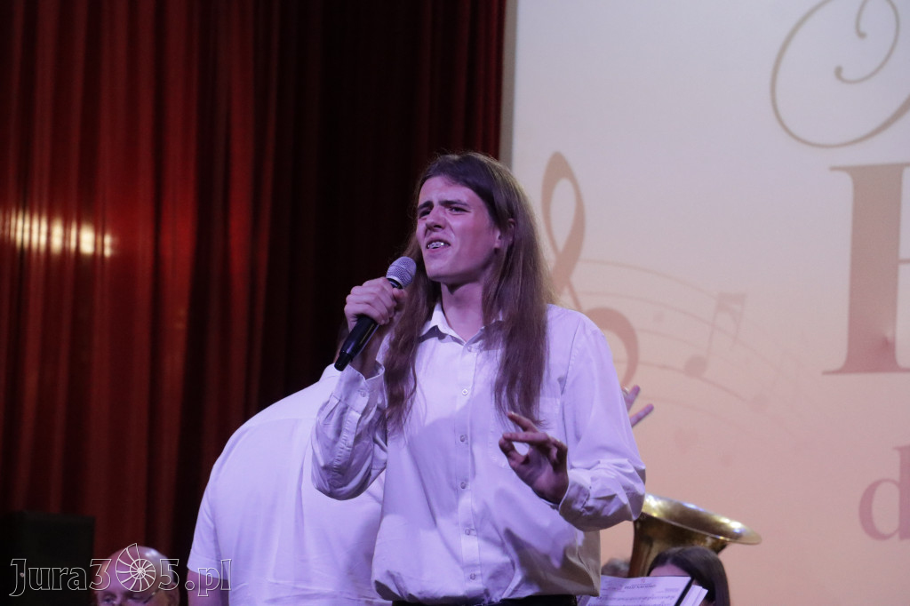 Fotorelacja: Koncert MUZYCZNY BUKIET DLA MAMY w Koziegłowach